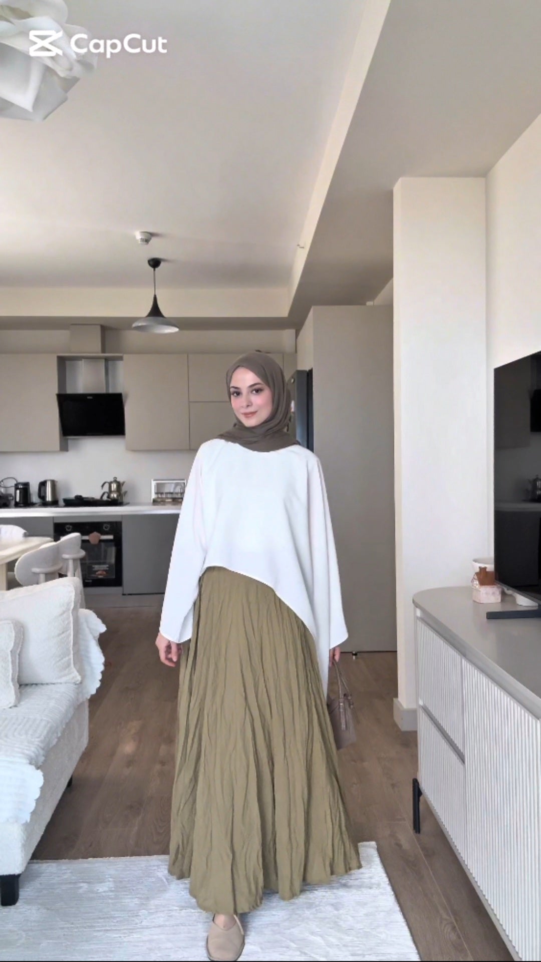 طقم تلبيق بلوزه+تنوره كرش مبطن